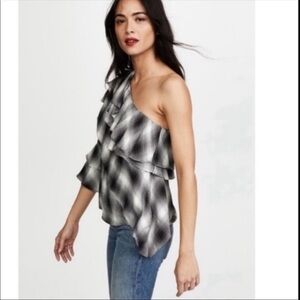 Alice + Olivia‎ Hilaria One shoulder Bell-sleeve